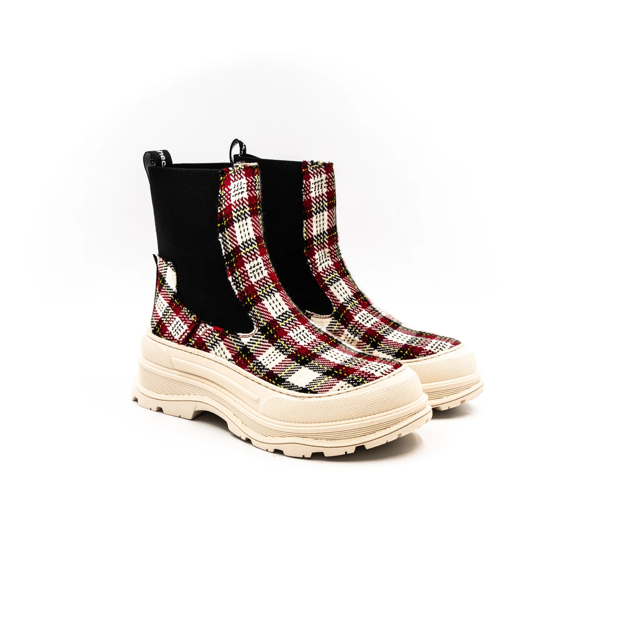 High rubber boots in red tweed.